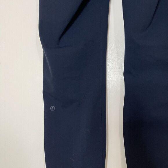 LULULEMON navy on the fly drawstring lightweight tapered joggers size US 4 - Picture 5 of 6